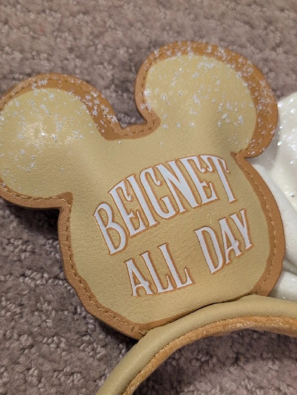 Loungefly Disney Parks Beignet All Day Scented Minnie Ear Headband EUC